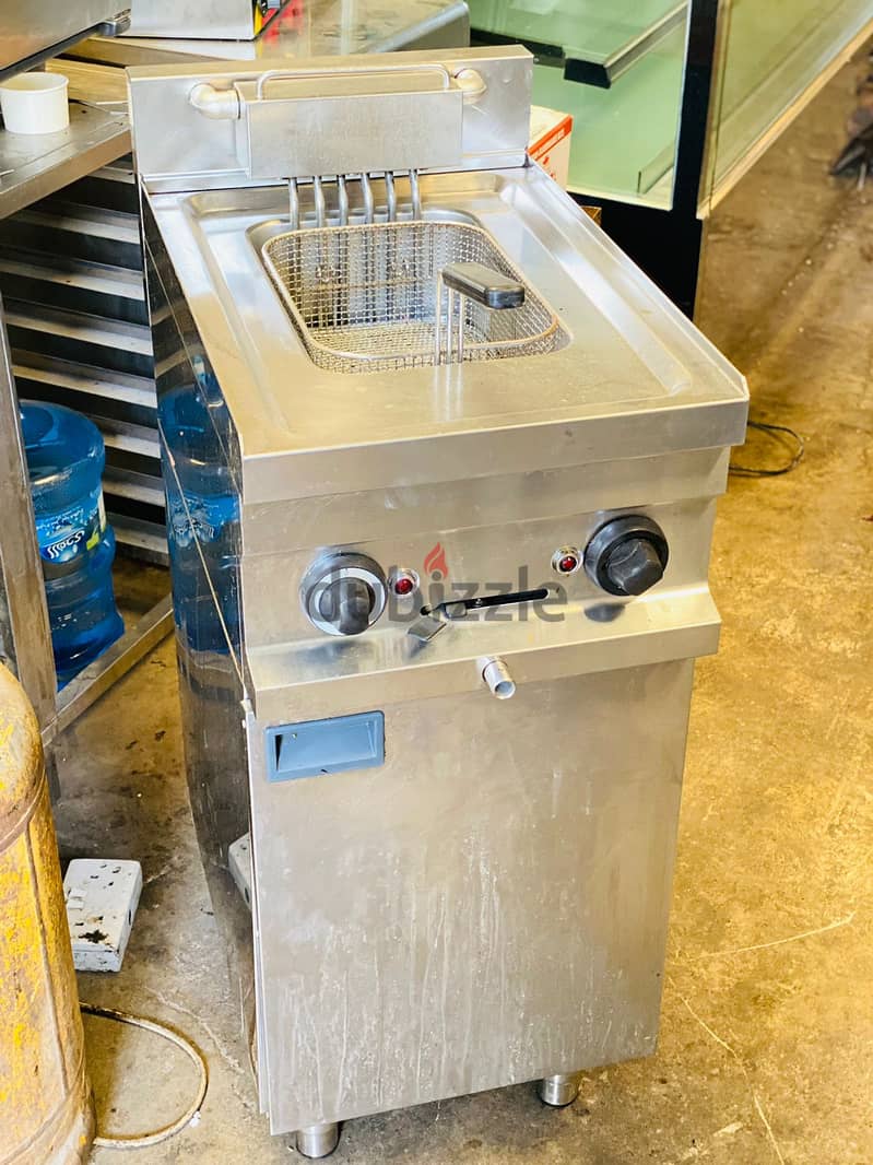 Electric and gas fryer oven conveyor 2