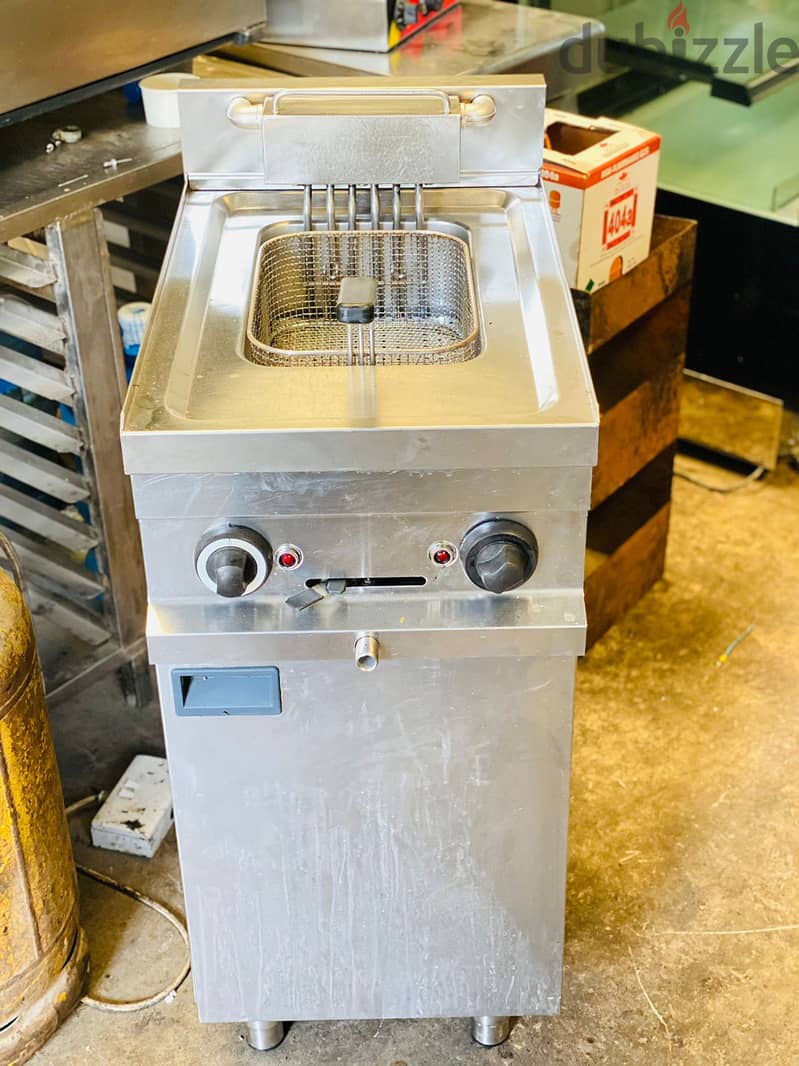 Electric and gas fryer oven conveyor 3