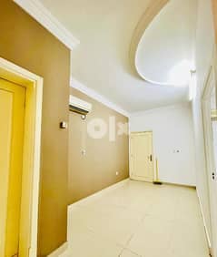 family room Available 1 bhk 2500 abu hamour 0