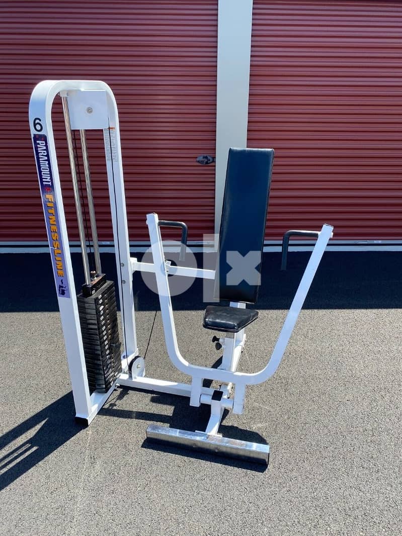 Paramount Chest Press Machine - Outdoor Equipment - 120096071