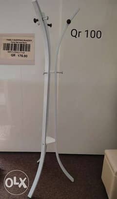Clothes stand 0