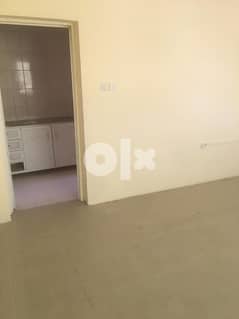 Studio room available in Ain khalid only for family and working ladies 0