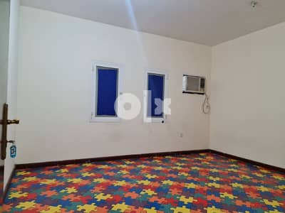 شقة مساحة كبيرة في بن عمران / specious flat in bin omran