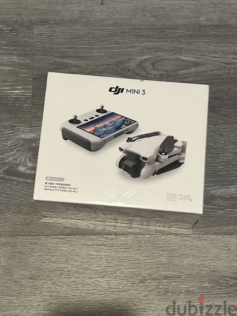 **OFFER** BRAND NEW DJI Mini 3 Drone with Fly More Combo and RC Remote 1