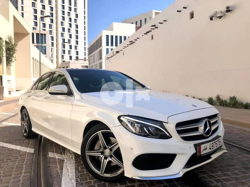 Mercedes C300 2018 model, Excellent condition. very low mileage. 2