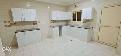 6 BR villa for rent in Al Thumama for QAR. 12000 0