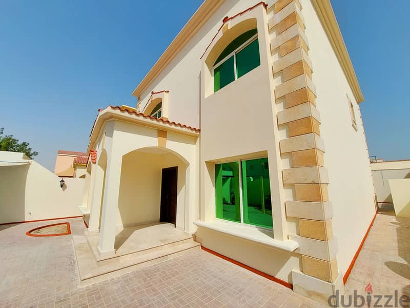 Large 5-bed stand-alone villa near Landmark Mall with private parking. 1