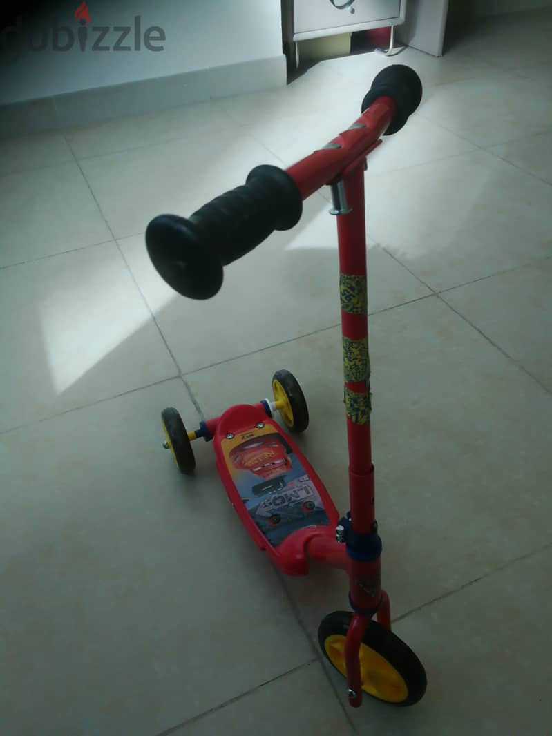 disney Cars perfect condition Scooter for Kids 0