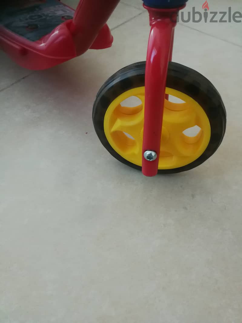 disney Cars perfect condition Scooter for Kids 6