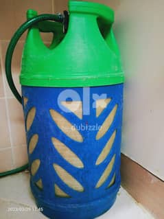 Gas cylinder almost full with all accessories for immediate sale 0