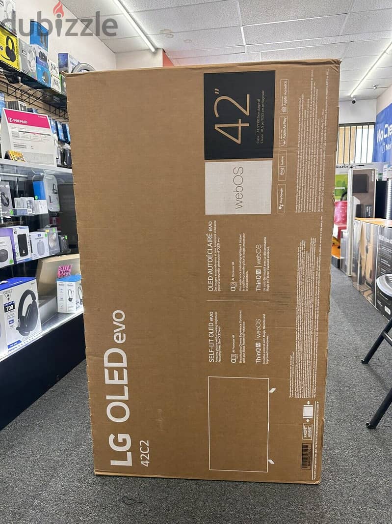 **OFFER** NEW STOCK LG C2 (OLED42C2PUA) 42'' Class 4K 1