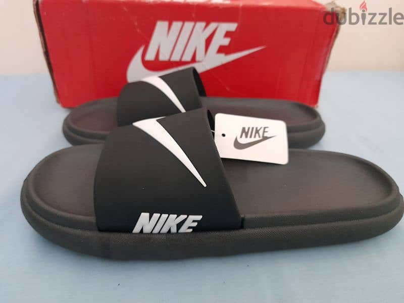 High quality branded slippers 0