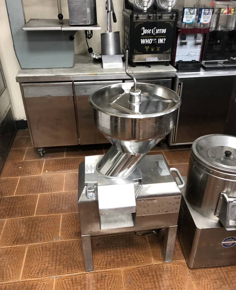 Used Robot coupe Blenders and mixer 6