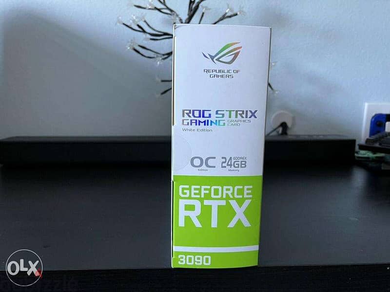 NEW ASUS ROG Strix NVIDIA GeForce RTX 3090 White OC Edition 3