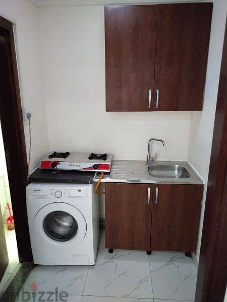 studio and 1bhk Available 5