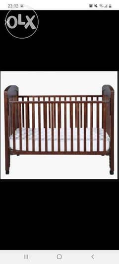 Junior brand baby crib for urgent sell. . stroller also available 0