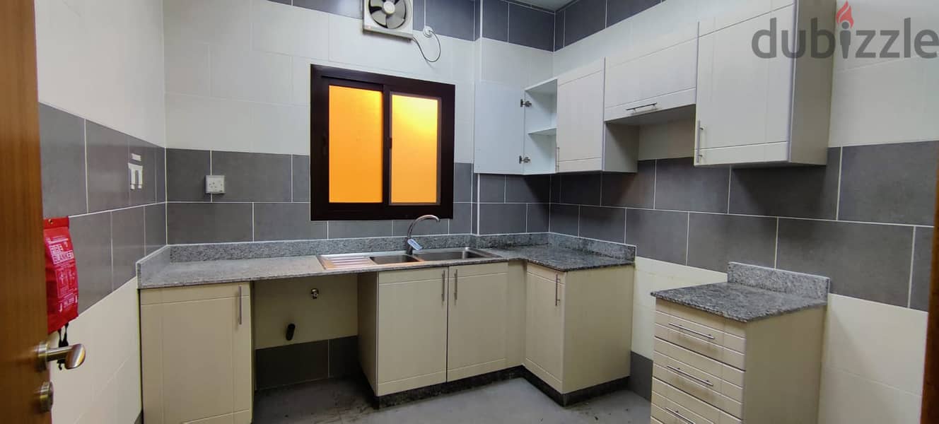 2 bhk unfurnished flat available only at 4500 Alnasr area 5