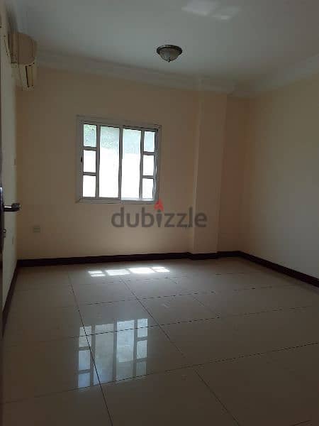 Spacious 2bhk beside Muntazah park 3