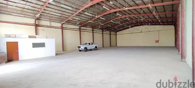 800 Warehouse with 2 Room For Rent