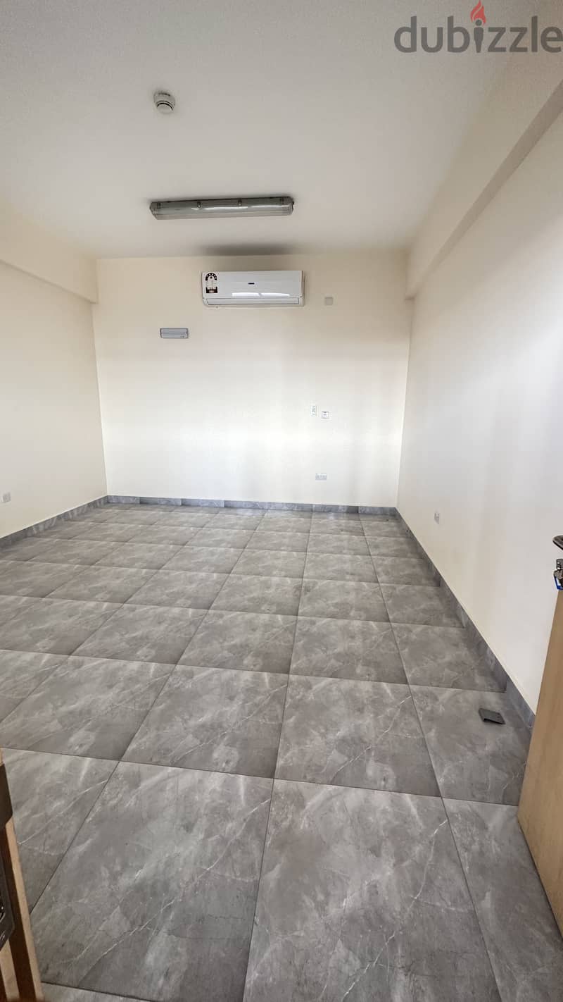 180 Room For Rent - Industrial area 4