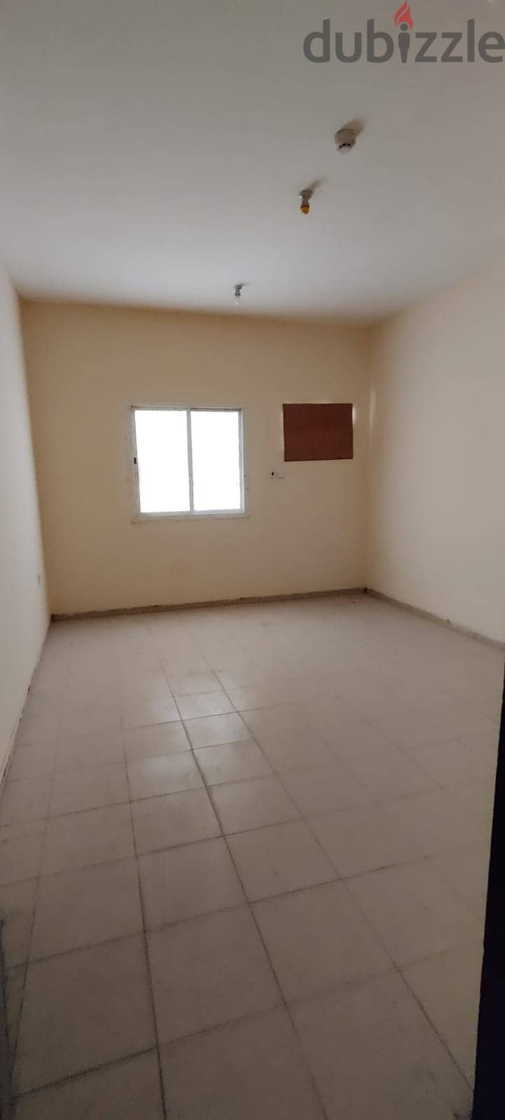 42 Room For Rent - Abu Nakhla 1