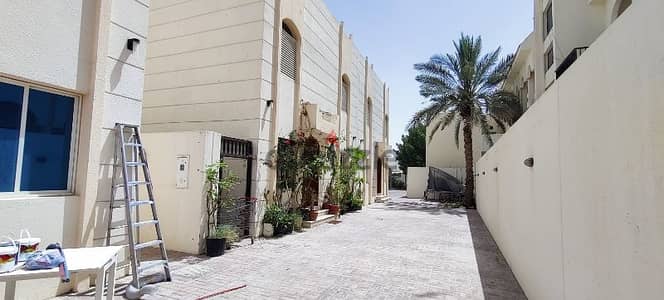Villa For Rent - 5 Master Bedroom - Al Maamura