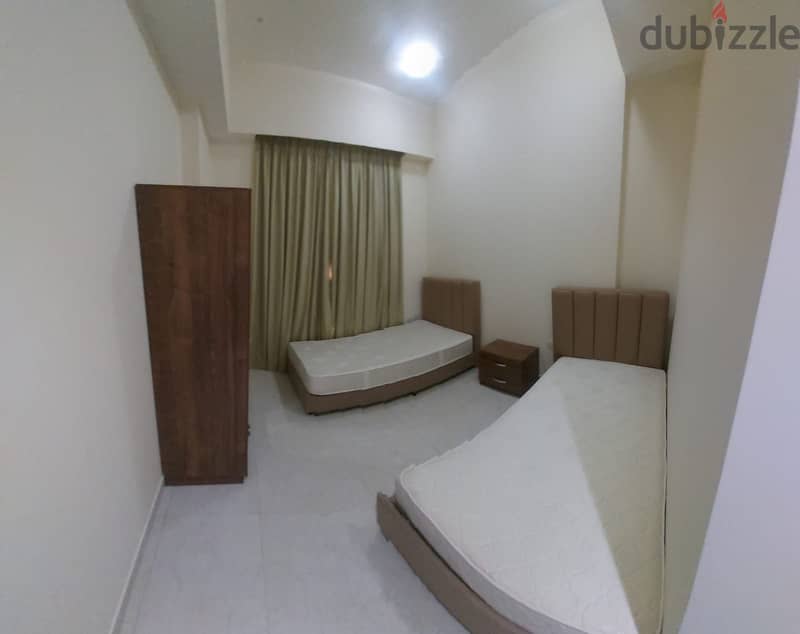 For rent apartments fully furnished building in Montazah 2BHK 5