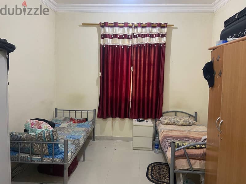 BED SPACE EXECUTIVE BACHELOR (INDIAN/SRILANKAN) TAMIL MUSLIM BROTHERS 1