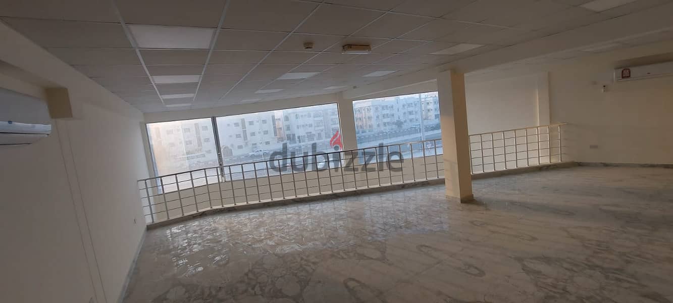 For rent shop commercial in Al Wakra brand new 160 metar 12