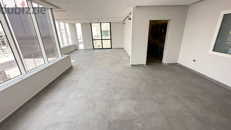 600 Store with 6 Room For Rent - Aba Salil 8