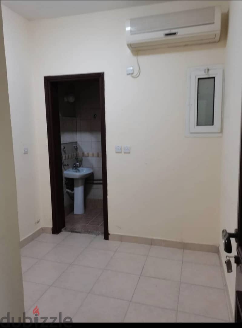 2 bedroom Flat For Rent - 1 month free 6