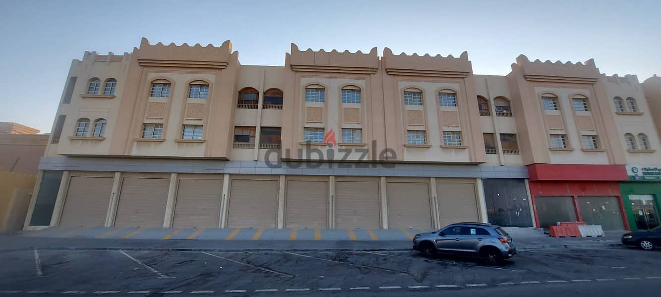 For rent shop in main street in Al Wakra naer metro 12