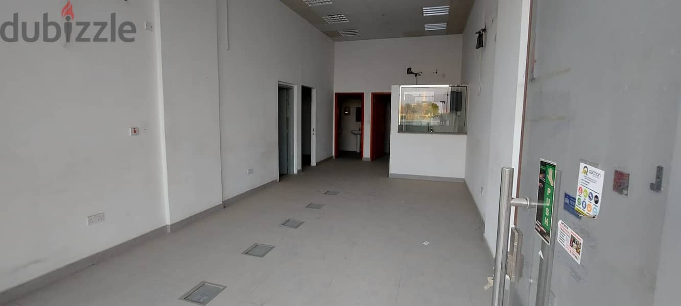 For rent shops on the main street in Al Wakra directly metro 4