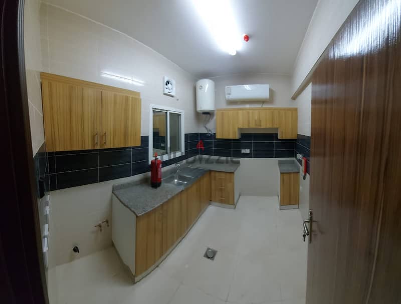 Flat for rent in al wakrah 2 Room for Family only 8