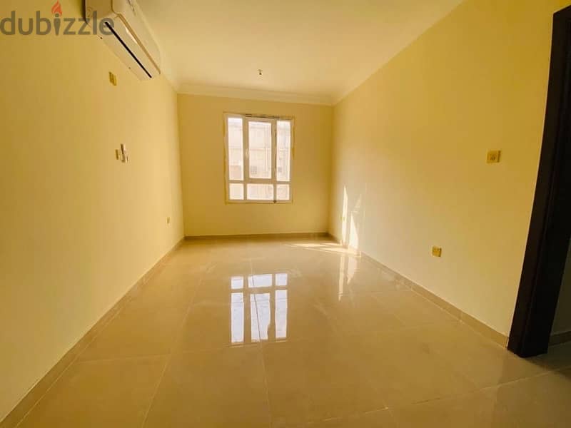 2BHK apartment available Najam family 5