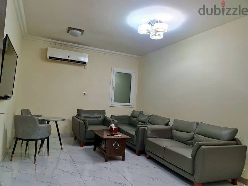 fully furnished 1bhk/ شقة غرفة و صالة في أم لخبأ جمب طوار مول 1