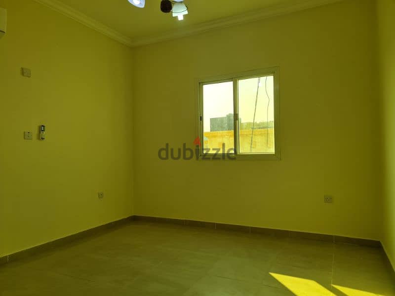 specious 2bhk in bin mahmoud/ شقة مساحة واسعة في بن محمود 5