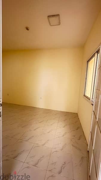 600 Store, Office with 6 Room For Rent 11