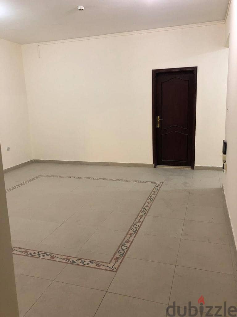 2 BHK -  New Salata (Doha) - Family room 0