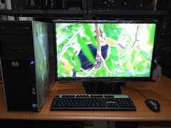 Workstation PC with 29 inches monitor 0