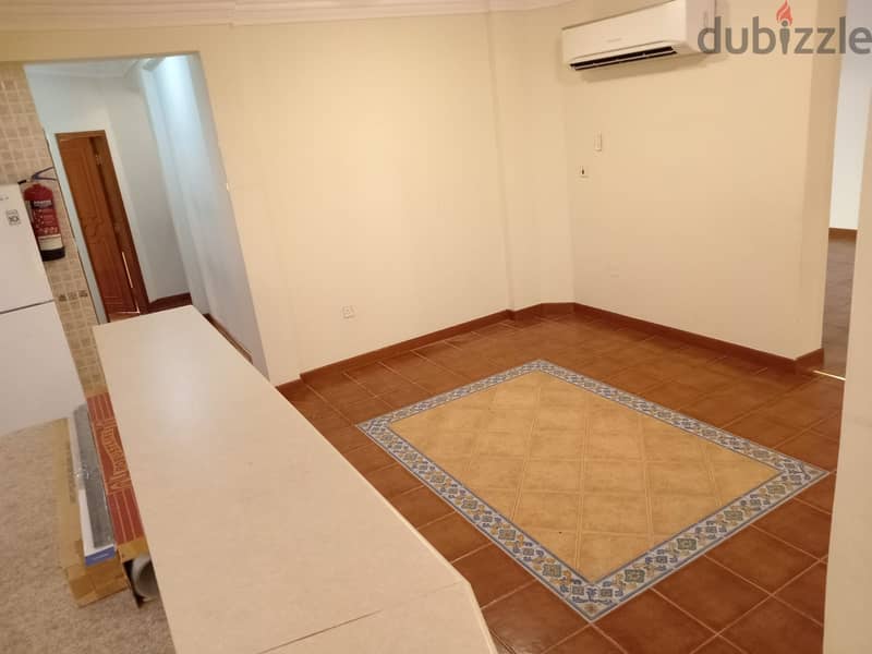 Exquisite 5-Bedroom Villa for Rent - Al Hilal 5