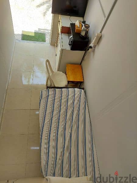 bedspace for lady at alnasr area 6