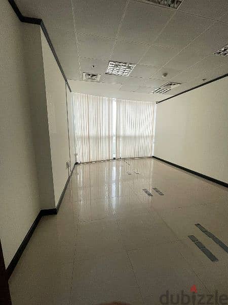 big office for rent in bin omran 4