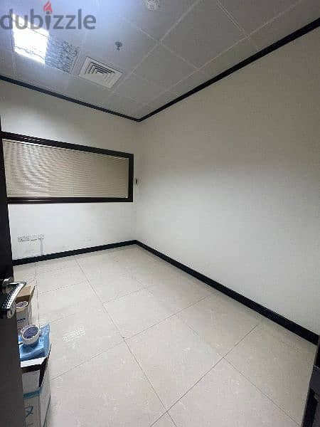 big office for rent in bin omran 11