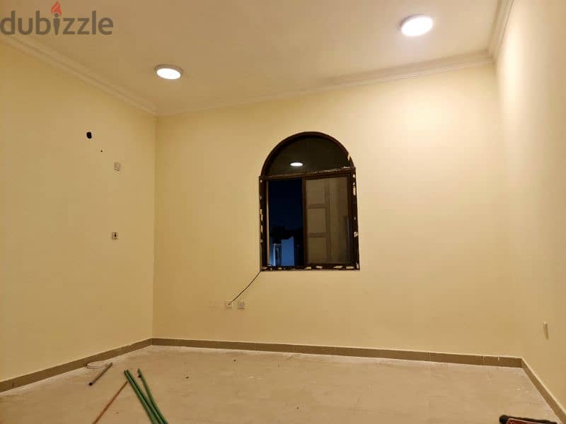 brand new studio's in duhail/ استديوهات جديدة في الدحيل قريب لاندمارك 5