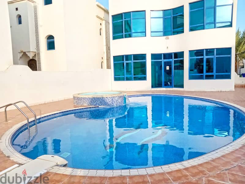 Exquisite 4-Bedroom Villa for Rent - Al Hilal 3