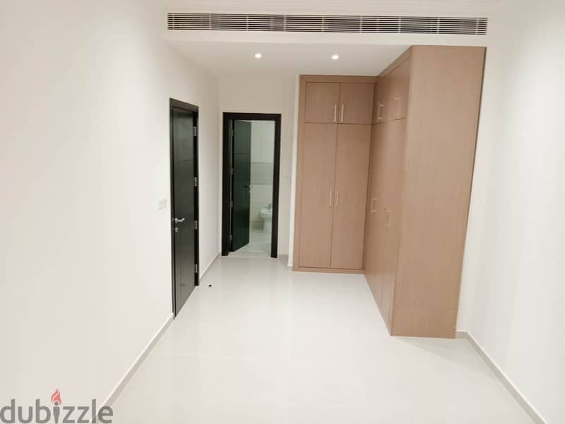 Cozy 2-BHK Apartment Semi Furnished - Al Nasr 7