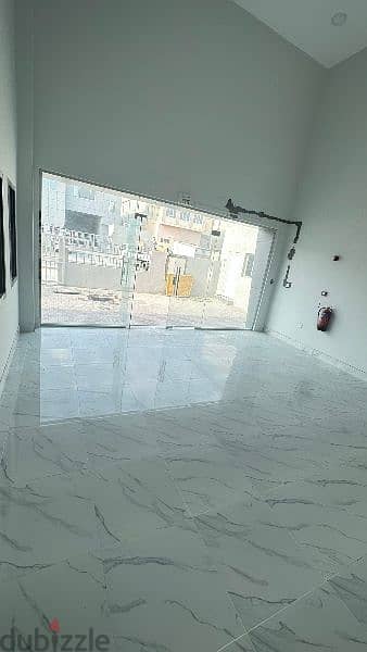 700 Store with Office & 8 Room For Rent - Abu Salil 5