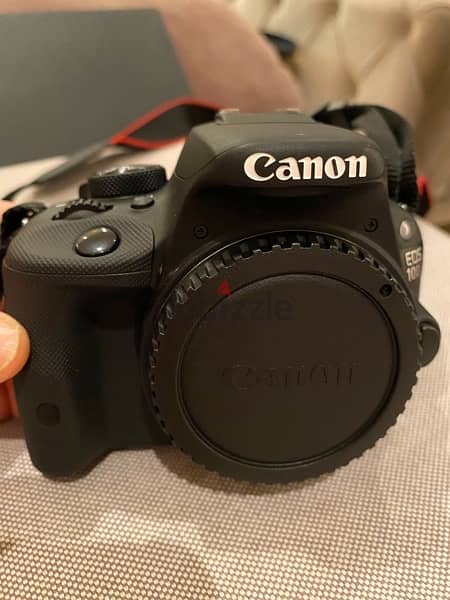 Canon EOS 100D with Two Lenses & 1 EOS Bag 2