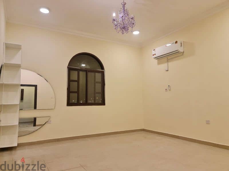 brand new studio's in duhail/ استديوهات جديدة في الدحيل قريب لاندمارك 8